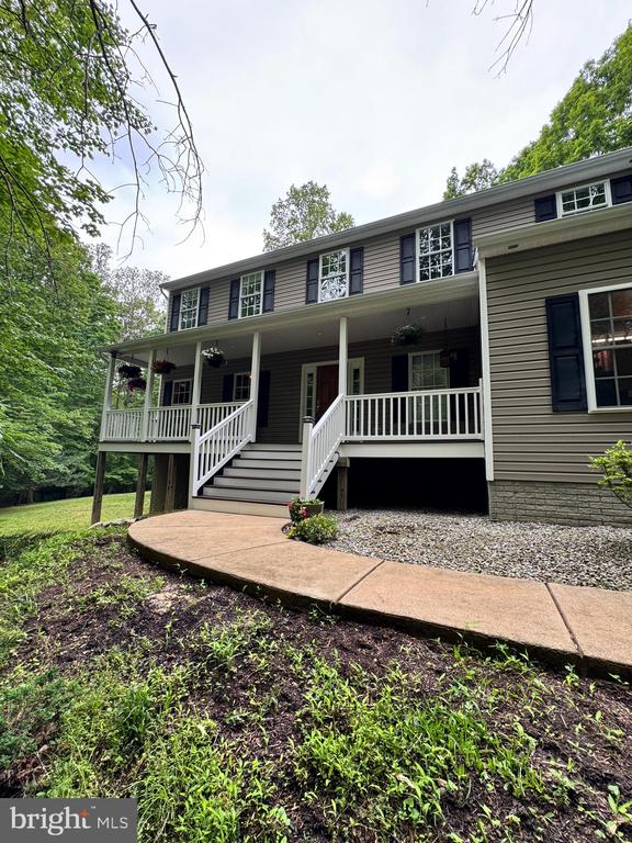 6609 TURKEY RUN DR, FREDERICKSBURG, Virginia 22407, 4 Bedrooms Bedrooms, ,3 BathroomsBathrooms,Residential,6609 TURKEY RUN DR,VASP2033100 MLS # VASP2033100
