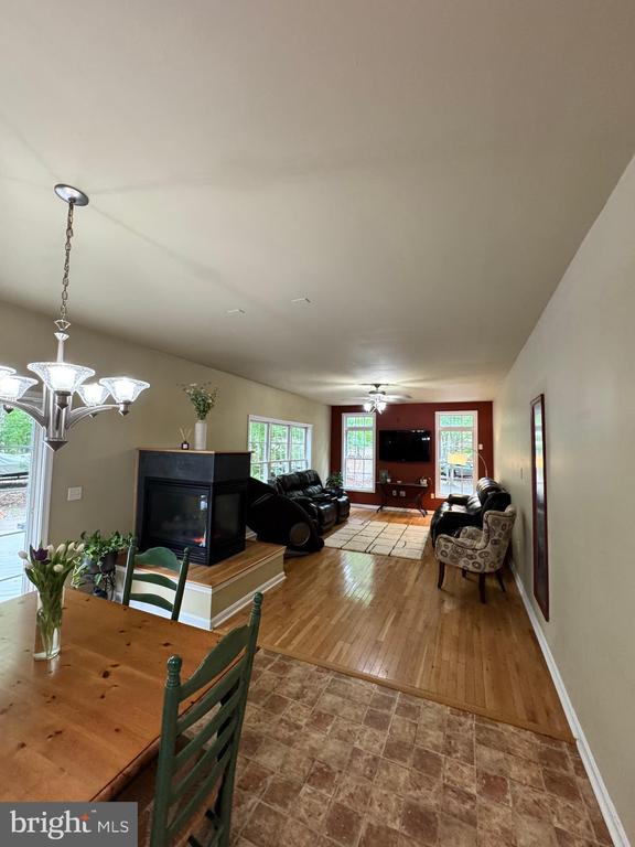 6609 TURKEY RUN DR, FREDERICKSBURG, Virginia 22407, 4 Bedrooms Bedrooms, ,3 BathroomsBathrooms,Residential,6609 TURKEY RUN DR,VASP2033100 MLS # VASP2033100