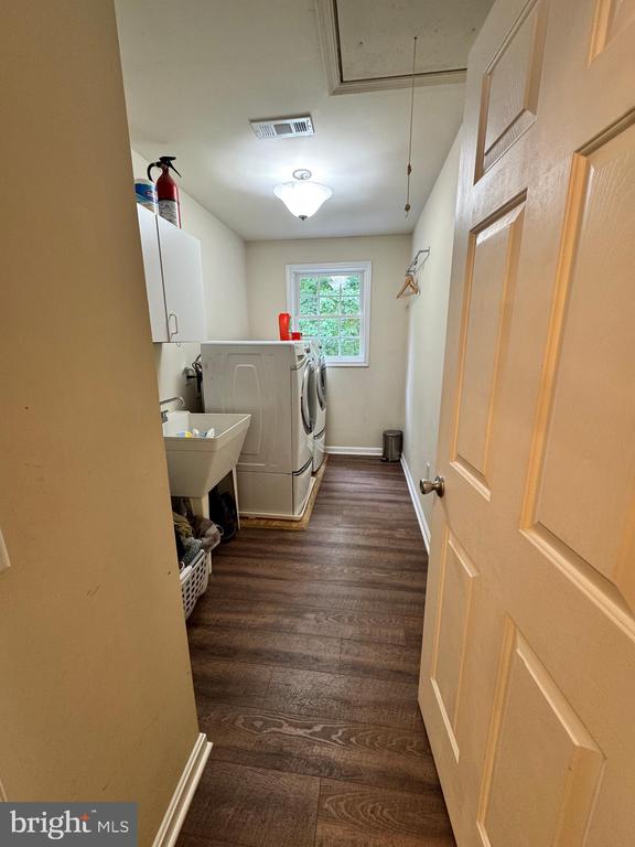 6609 TURKEY RUN DR, FREDERICKSBURG, Virginia 22407, 4 Bedrooms Bedrooms, ,3 BathroomsBathrooms,Residential,6609 TURKEY RUN DR,VASP2033100 MLS # VASP2033100