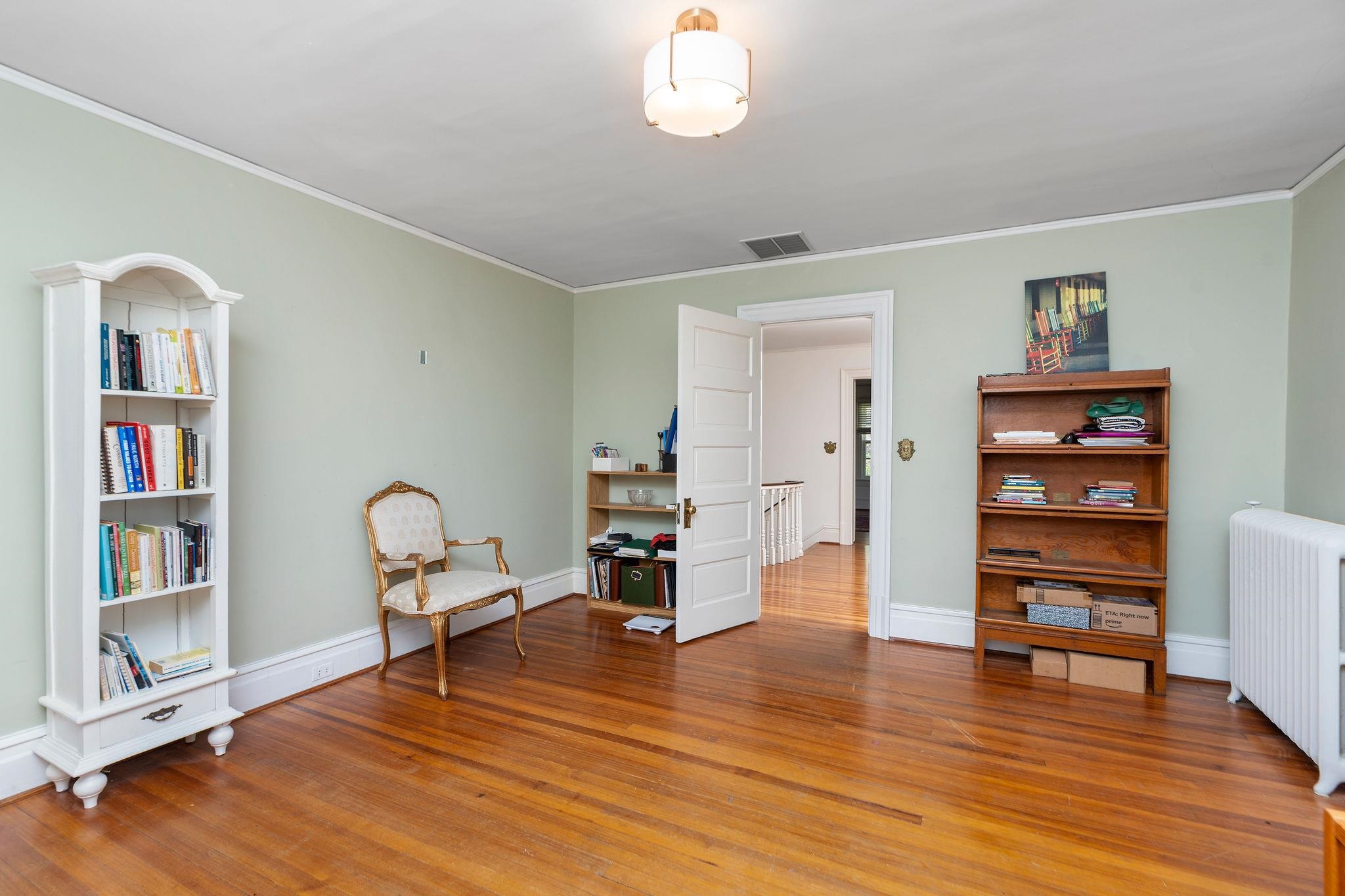675 E BEVERLEY ST, STAUNTON, Virginia 24401, 4 Bedrooms Bedrooms, ,3 BathroomsBathrooms,Residential,675 E BEVERLEY ST,663500 MLS # 663500