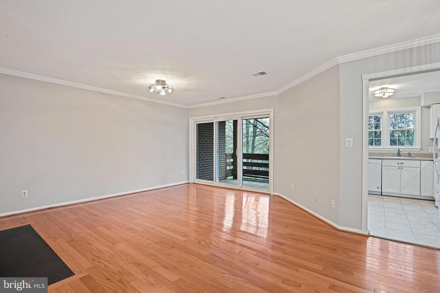 11200 BEAVER TRAIL CT #11200, RESTON, Virginia 20191, 2 Bedrooms Bedrooms, ,2 BathroomsBathrooms,Residential,For sale,11200 BEAVER TRAIL CT #11200,VAFX2231308 MLS # VAFX2231308