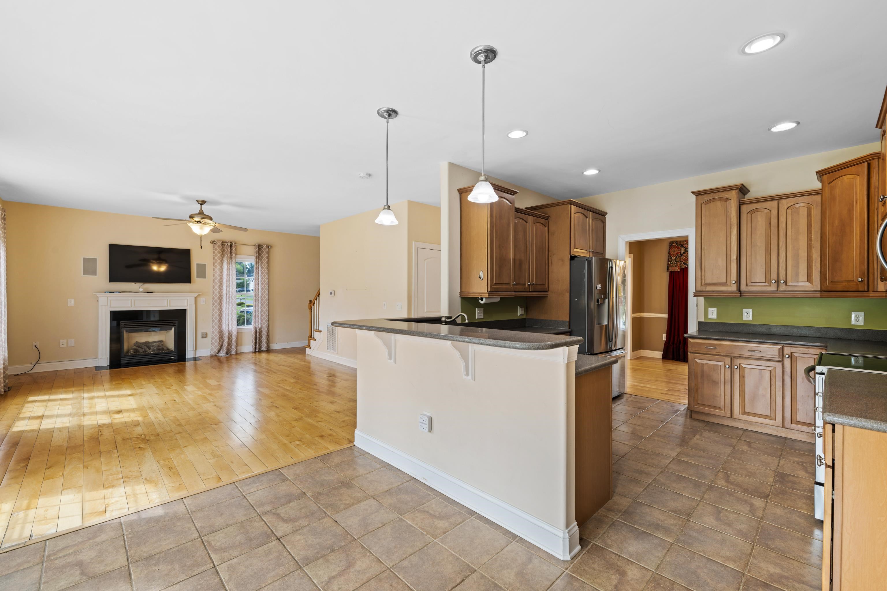 224 KENSINGTON DR, ELKTON, Virginia 22827, 5 Bedrooms Bedrooms, ,4 BathroomsBathrooms,Residential,224 KENSINGTON DR,664460 MLS # 664460