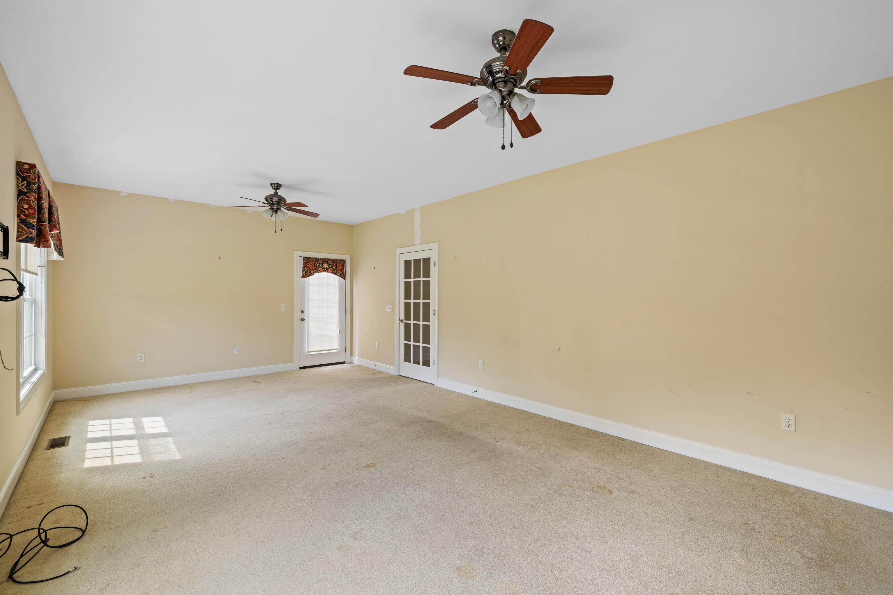 224 KENSINGTON DR, ELKTON, Virginia 22827, 5 Bedrooms Bedrooms, ,4 BathroomsBathrooms,Residential,224 KENSINGTON DR,664460 MLS # 664460