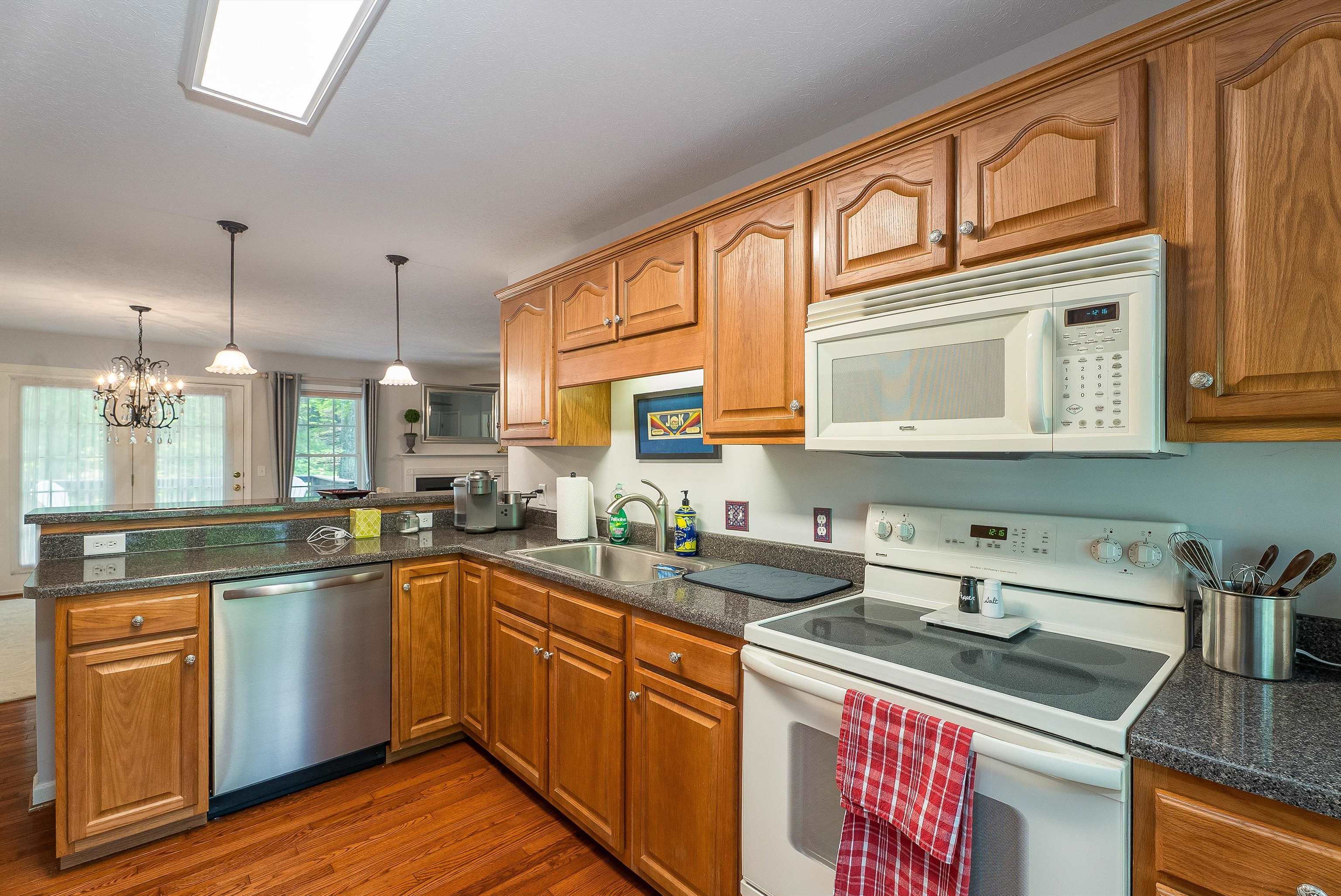 194 SPOTSWOOD LN, MCGAHEYSVILLE, Virginia 22840, 4 Bedrooms Bedrooms, ,3 BathroomsBathrooms,Residential,194 SPOTSWOOD LN,664461 MLS # 664461