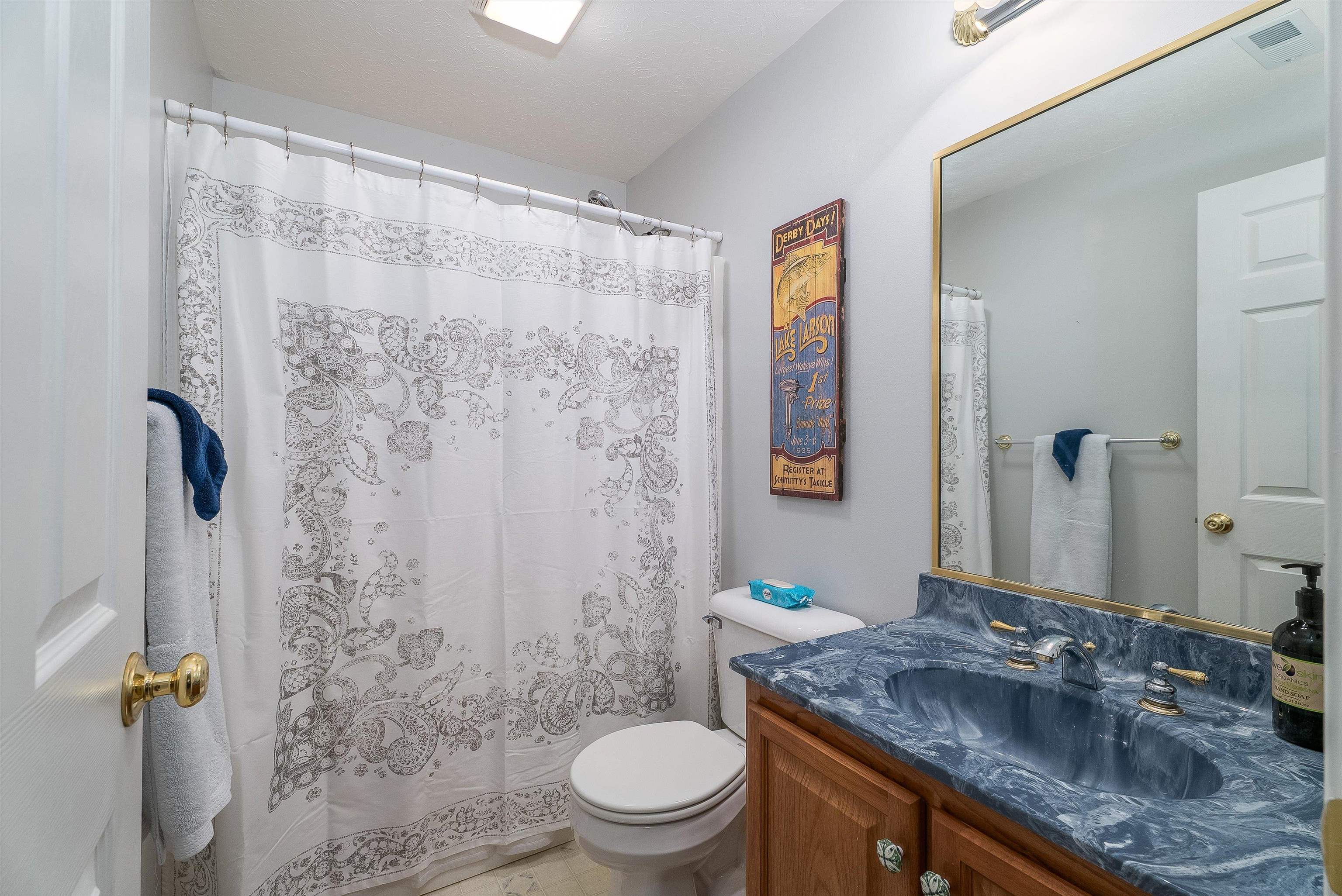 194 SPOTSWOOD LN, MCGAHEYSVILLE, Virginia 22840, 4 Bedrooms Bedrooms, ,3 BathroomsBathrooms,Residential,194 SPOTSWOOD LN,664461 MLS # 664461