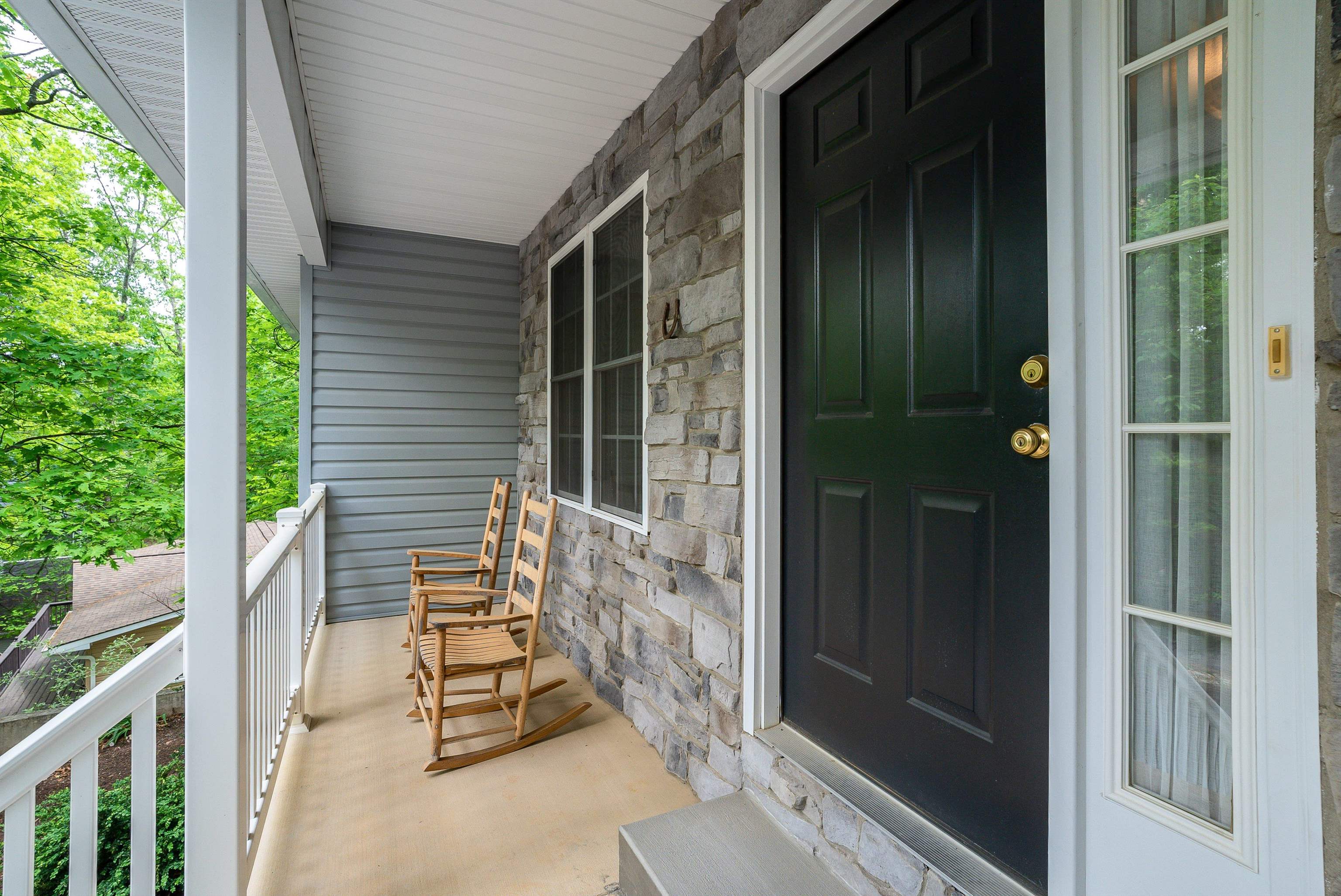 194 SPOTSWOOD LN, MCGAHEYSVILLE, Virginia 22840, 4 Bedrooms Bedrooms, ,3 BathroomsBathrooms,Residential,194 SPOTSWOOD LN,664461 MLS # 664461
