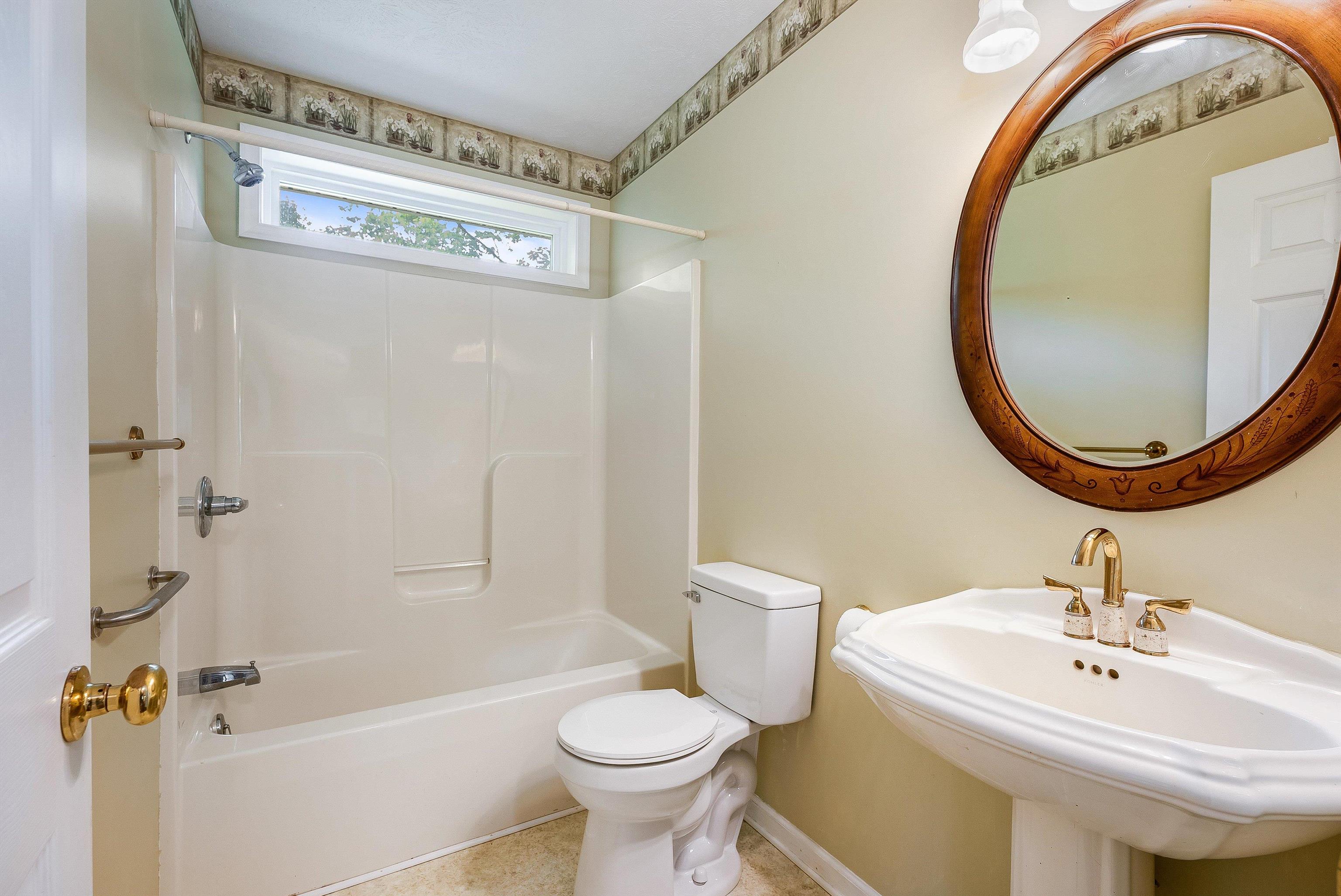 397 WHIPPOORWILL LN, LURAY, Virginia 22835, 3 Bedrooms Bedrooms, ,2 BathroomsBathrooms,Residential,397 WHIPPOORWILL LN,664462 MLS # 664462