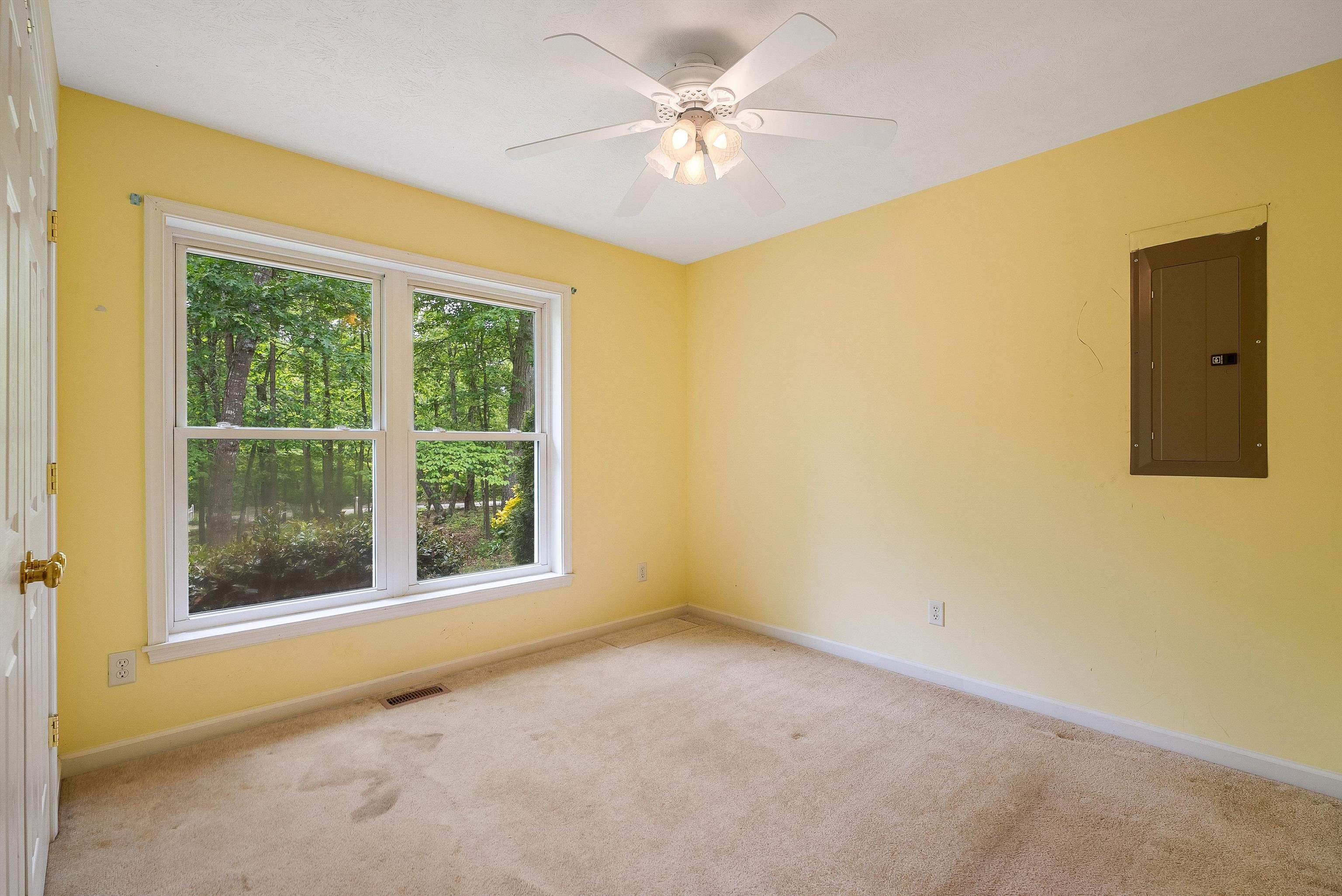 397 WHIPPOORWILL LN, LURAY, Virginia 22835, 3 Bedrooms Bedrooms, ,2 BathroomsBathrooms,Residential,397 WHIPPOORWILL LN,664462 MLS # 664462
