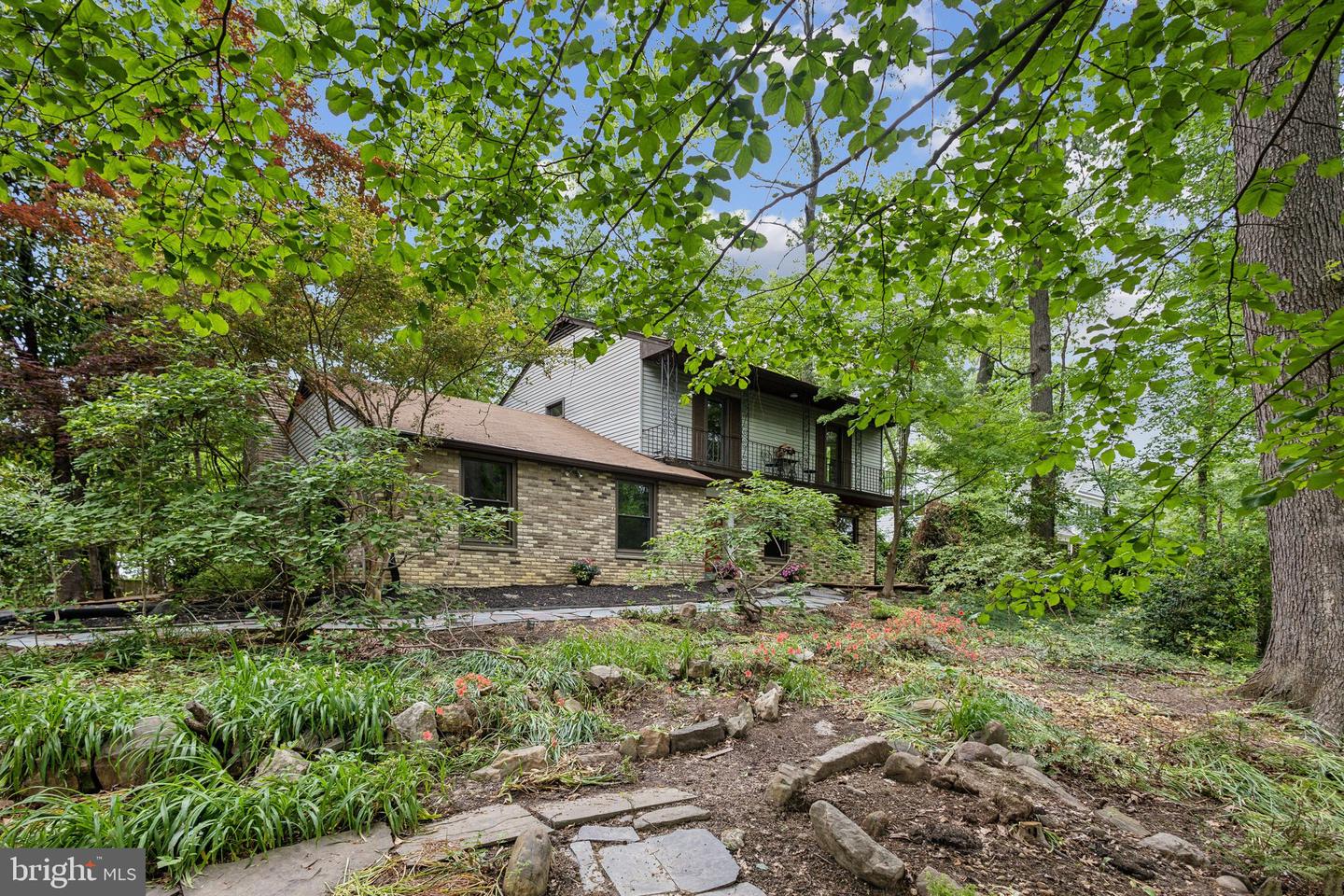 5936 RIVER DR, LORTON, Virginia 22079, 4 Bedrooms Bedrooms, ,2 BathroomsBathrooms,Residential,For sale,5936 RIVER DR,VAFX2232396 MLS # VAFX2232396
