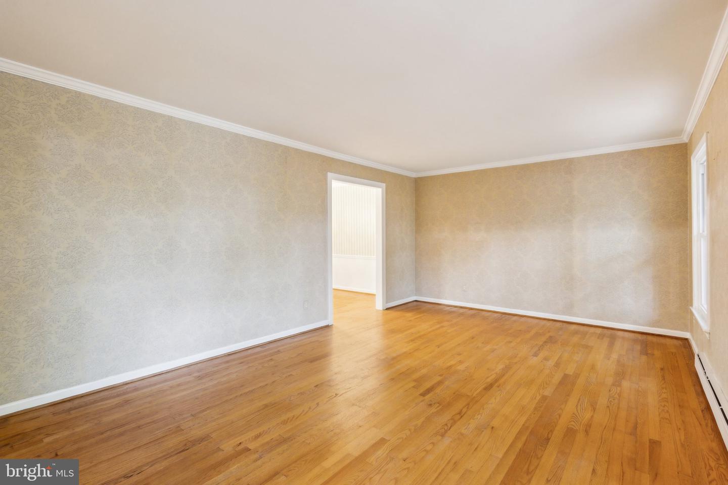 5936 RIVER DR, LORTON, Virginia 22079, 4 Bedrooms Bedrooms, ,2 BathroomsBathrooms,Residential,For sale,5936 RIVER DR,VAFX2232396 MLS # VAFX2232396