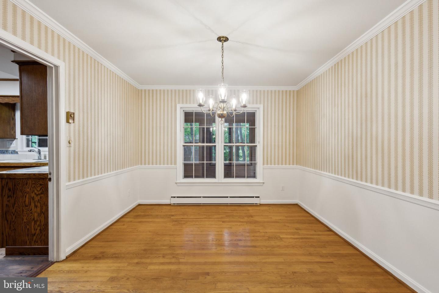 5936 RIVER DR, LORTON, Virginia 22079, 4 Bedrooms Bedrooms, ,2 BathroomsBathrooms,Residential,For sale,5936 RIVER DR,VAFX2232396 MLS # VAFX2232396