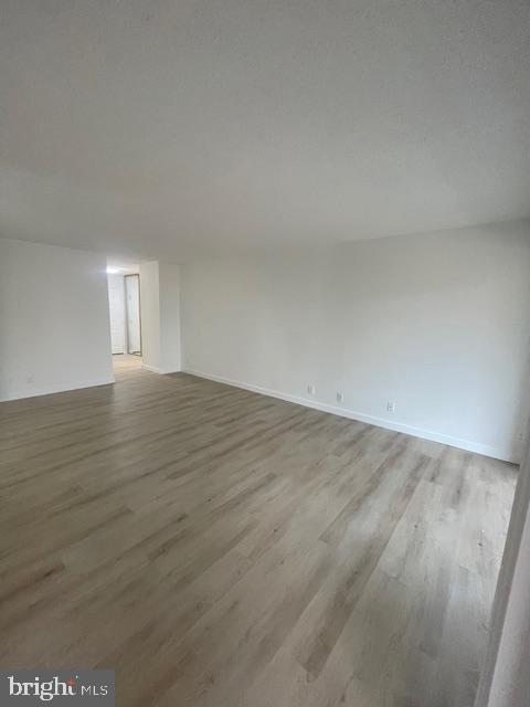 5903 MOUNT EAGLE DR #114, ALEXANDRIA, Virginia 22303, 2 Bedrooms Bedrooms, 6 Rooms Rooms,2 BathroomsBathrooms,Residential,For sale,5903 MOUNT EAGLE DR #114,VAFX2232592 MLS # VAFX2232592