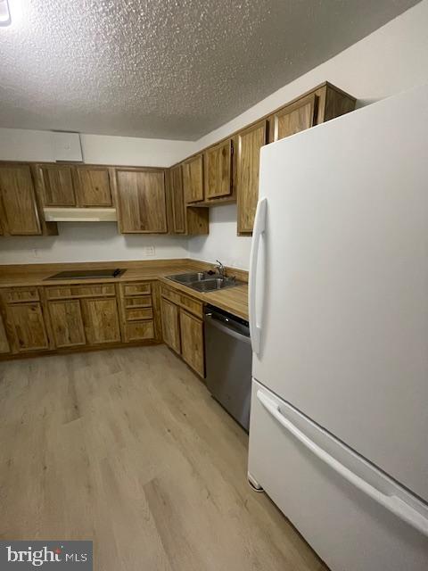 5903 MOUNT EAGLE DR #114, ALEXANDRIA, Virginia 22303, 2 Bedrooms Bedrooms, 6 Rooms Rooms,2 BathroomsBathrooms,Residential,For sale,5903 MOUNT EAGLE DR #114,VAFX2232592 MLS # VAFX2232592