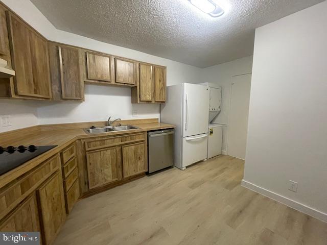 5903 MOUNT EAGLE DR #114, ALEXANDRIA, Virginia 22303, 2 Bedrooms Bedrooms, 6 Rooms Rooms,2 BathroomsBathrooms,Residential,For sale,5903 MOUNT EAGLE DR #114,VAFX2232592 MLS # VAFX2232592