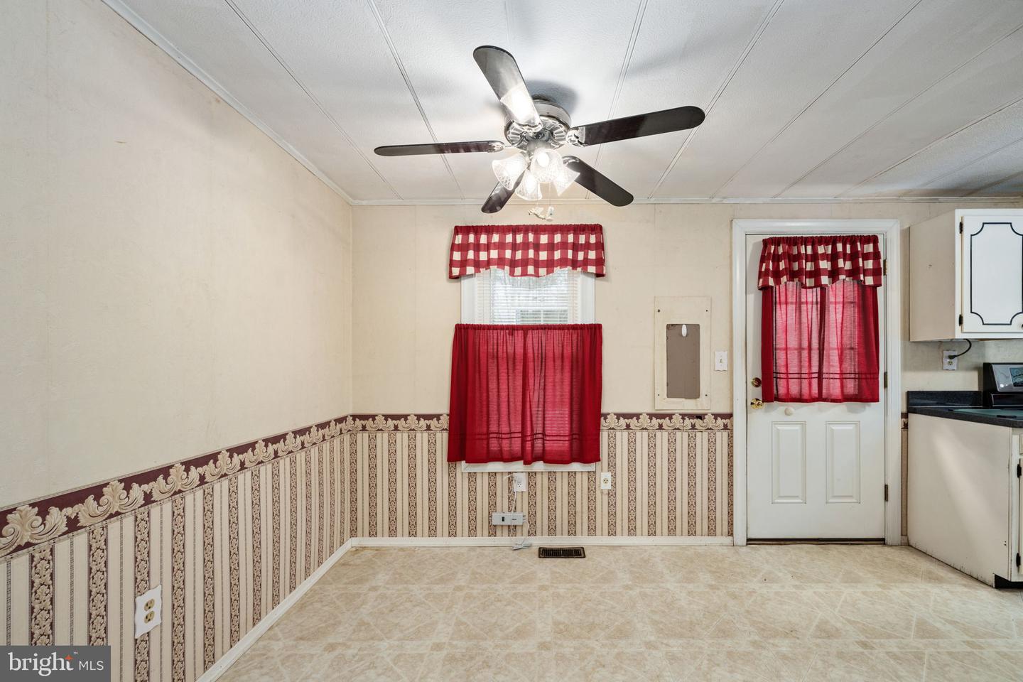 494 ESKIMO HILL RD, STAFFORD, Virginia 22554, 3 Bedrooms Bedrooms, ,1 BathroomBathrooms,Residential,For sale,494 ESKIMO HILL RD,VAST2037668 MLS # VAST2037668