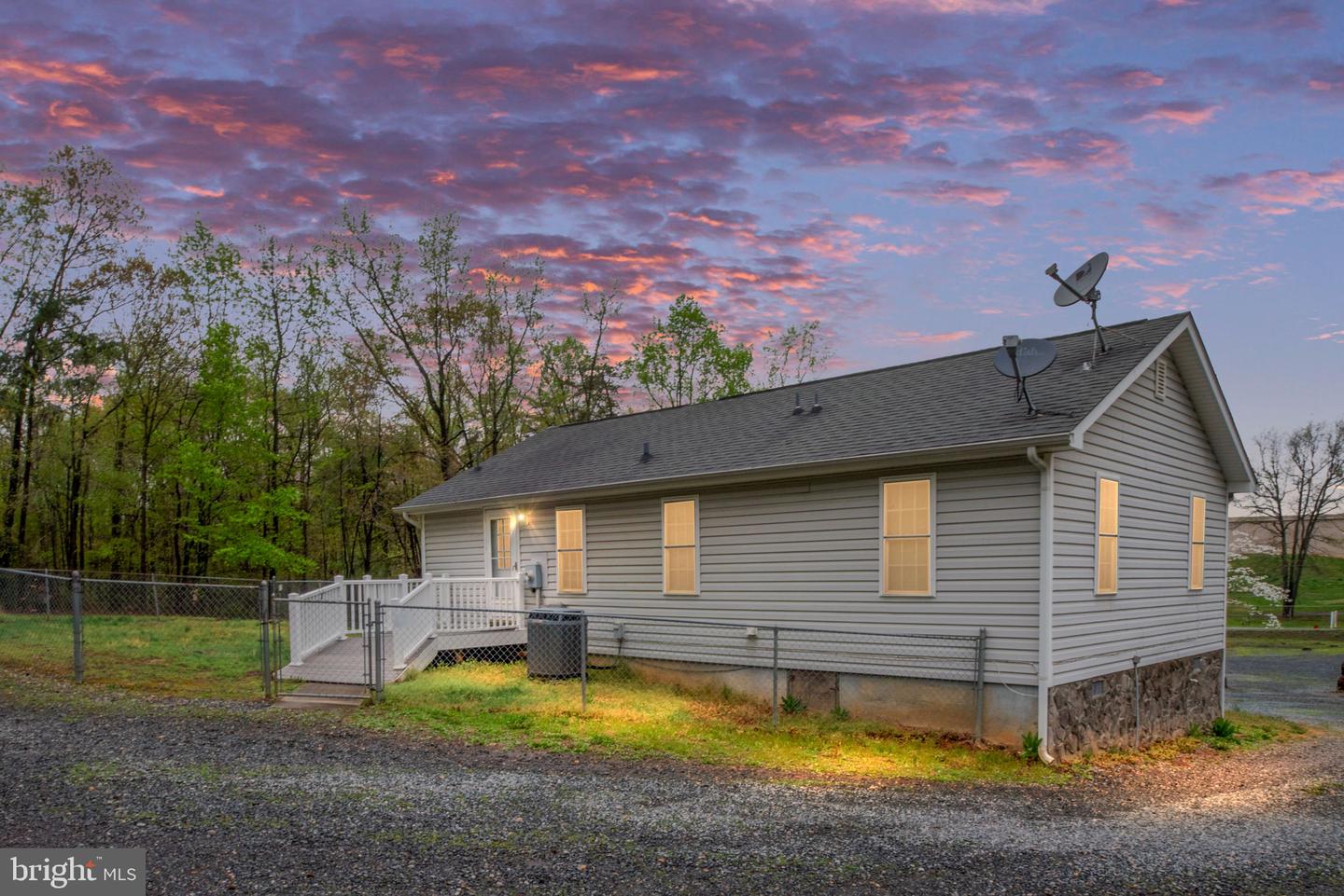 494 ESKIMO HILL RD, STAFFORD, Virginia 22554, 3 Bedrooms Bedrooms, ,1 BathroomBathrooms,Residential,For sale,494 ESKIMO HILL RD,VAST2037668 MLS # VAST2037668