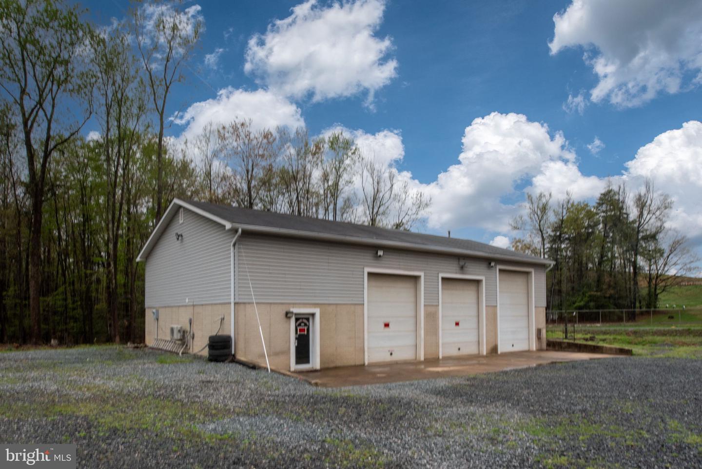 494 ESKIMO HILL RD, STAFFORD, Virginia 22554, 3 Bedrooms Bedrooms, ,1 BathroomBathrooms,Residential,For sale,494 ESKIMO HILL RD,VAST2037668 MLS # VAST2037668