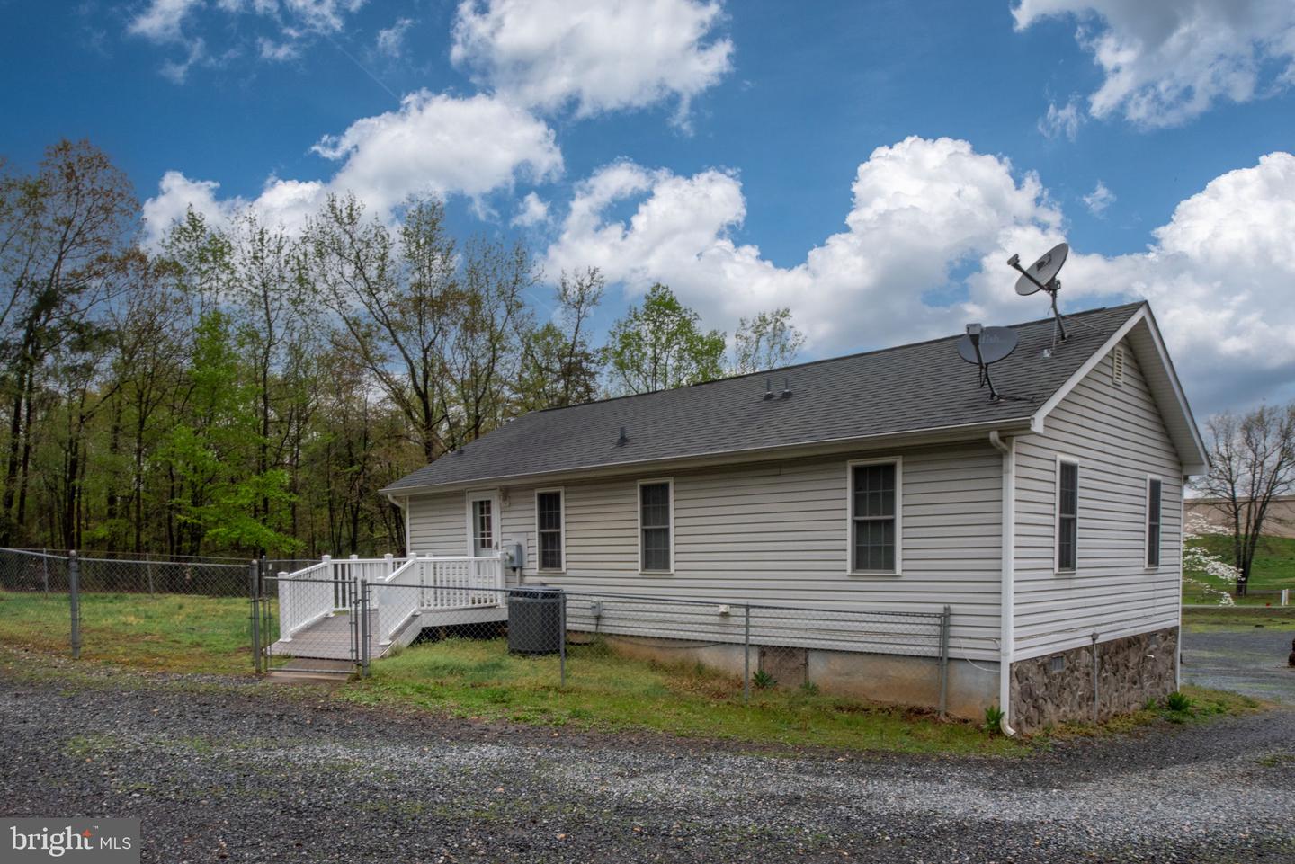 494 ESKIMO HILL RD, STAFFORD, Virginia 22554, 3 Bedrooms Bedrooms, ,1 BathroomBathrooms,Residential,For sale,494 ESKIMO HILL RD,VAST2037668 MLS # VAST2037668