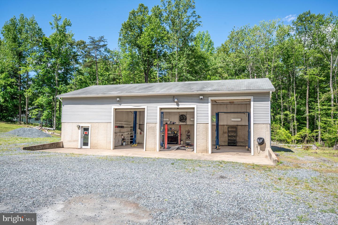 494 ESKIMO HILL RD, STAFFORD, Virginia 22554, 3 Bedrooms Bedrooms, ,1 BathroomBathrooms,Residential,For sale,494 ESKIMO HILL RD,VAST2037668 MLS # VAST2037668