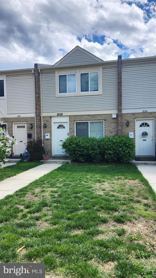 2028 6TH ST S, ARLINGTON, Virginia 22204, 2 Bedrooms Bedrooms, ,3 BathroomsBathrooms,Residential,For sale,2028 6TH ST S,VAAR2055752 MLS # VAAR2055752