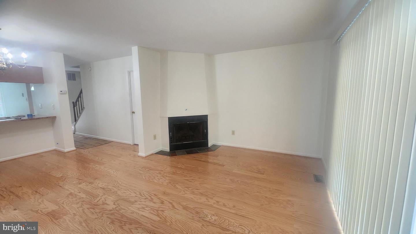 2028 6TH ST S, ARLINGTON, Virginia 22204, 2 Bedrooms Bedrooms, ,3 BathroomsBathrooms,Residential,For sale,2028 6TH ST S,VAAR2055752 MLS # VAAR2055752