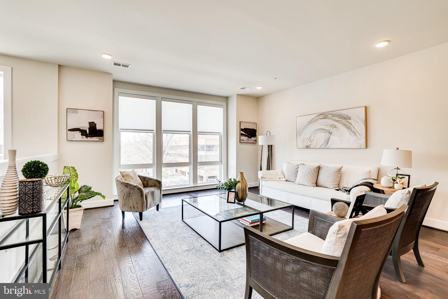 1867 MICHAEL FARADAY DR #4, RESTON, Virginia 20190, 3 Bedrooms Bedrooms, ,2 BathroomsBathrooms,Residential,For sale,1867 MICHAEL FARADAY DR #4,VAFX2234302 MLS # VAFX2234302