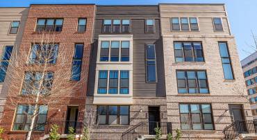 1867 MICHAEL FARADAY DR #4, RESTON, Virginia 20190, 3 Bedrooms Bedrooms, ,2 BathroomsBathrooms,Residential,For sale,1867 MICHAEL FARADAY DR #4,VAFX2234302 MLS # VAFX2234302