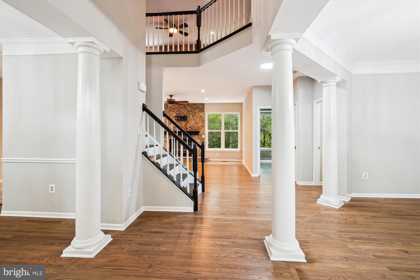 5856 KITTEWAN CT, MANASSAS, Virginia 20112, 4 Bedrooms Bedrooms, ,3 BathroomsBathrooms,Residential,For sale,5856 KITTEWAN CT,VAPW2092168 MLS # VAPW2092168