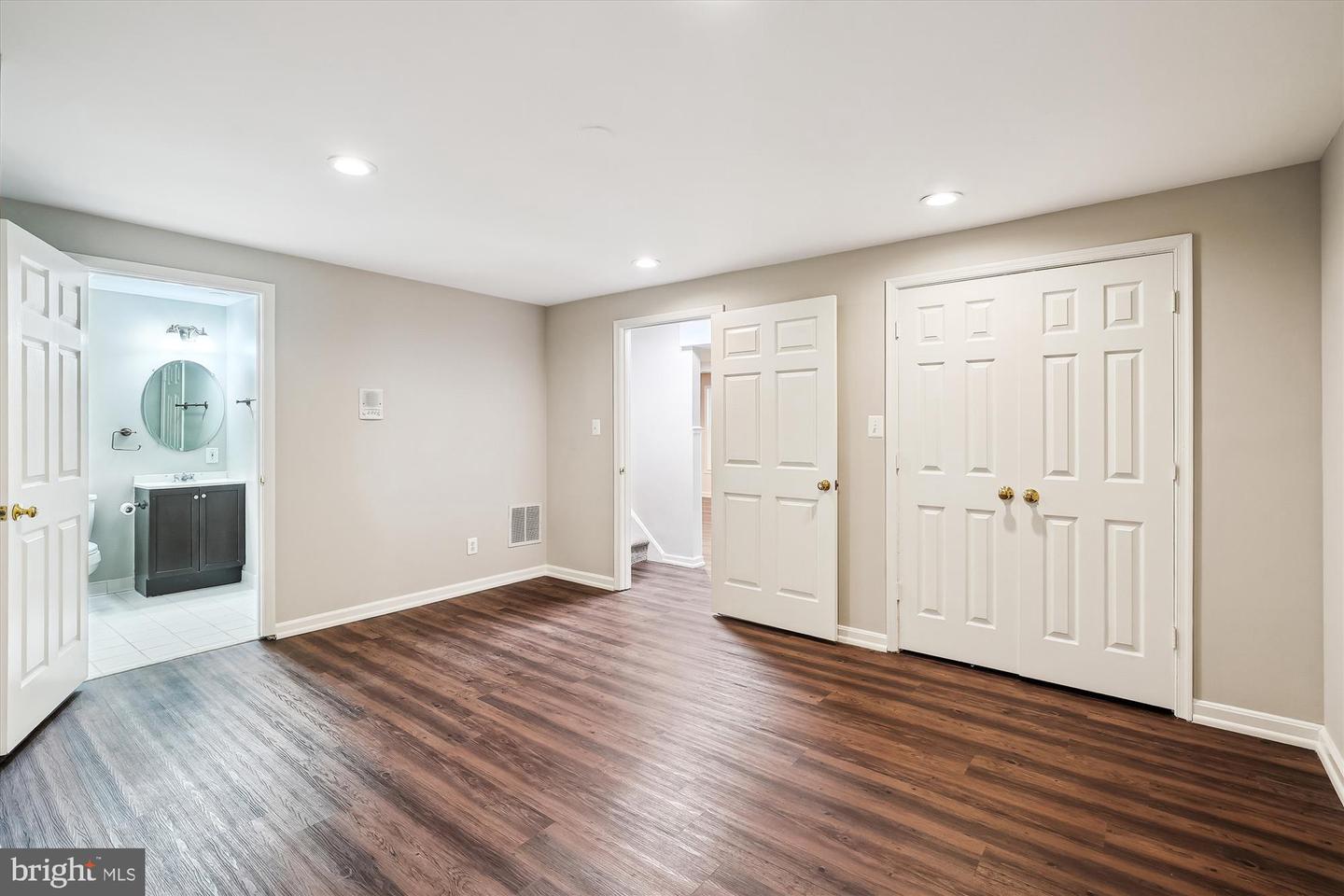 5856 KITTEWAN CT, MANASSAS, Virginia 20112, 4 Bedrooms Bedrooms, ,3 BathroomsBathrooms,Residential,For sale,5856 KITTEWAN CT,VAPW2092168 MLS # VAPW2092168