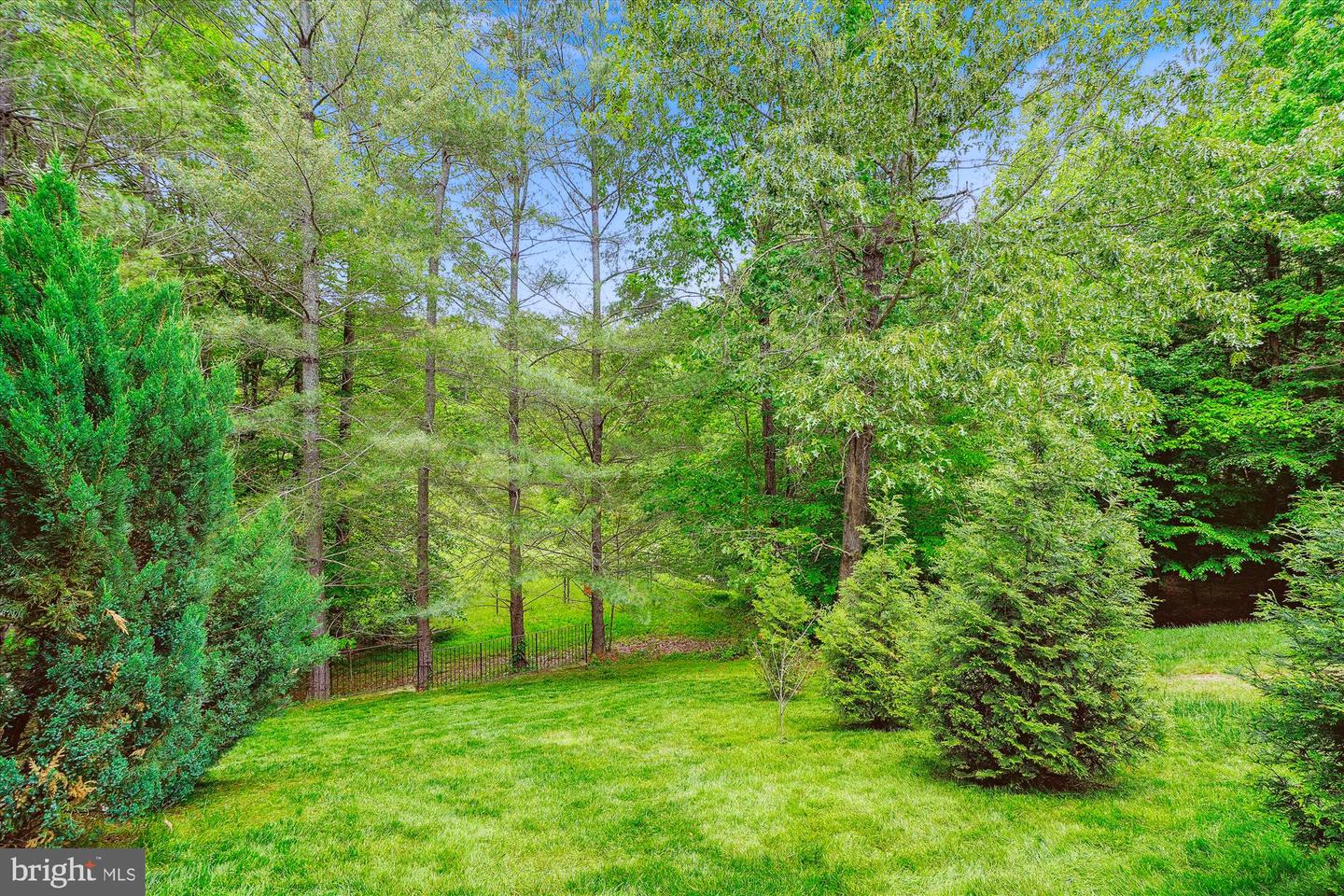 5856 KITTEWAN CT, MANASSAS, Virginia 20112, 4 Bedrooms Bedrooms, ,3 BathroomsBathrooms,Residential,For sale,5856 KITTEWAN CT,VAPW2092168 MLS # VAPW2092168