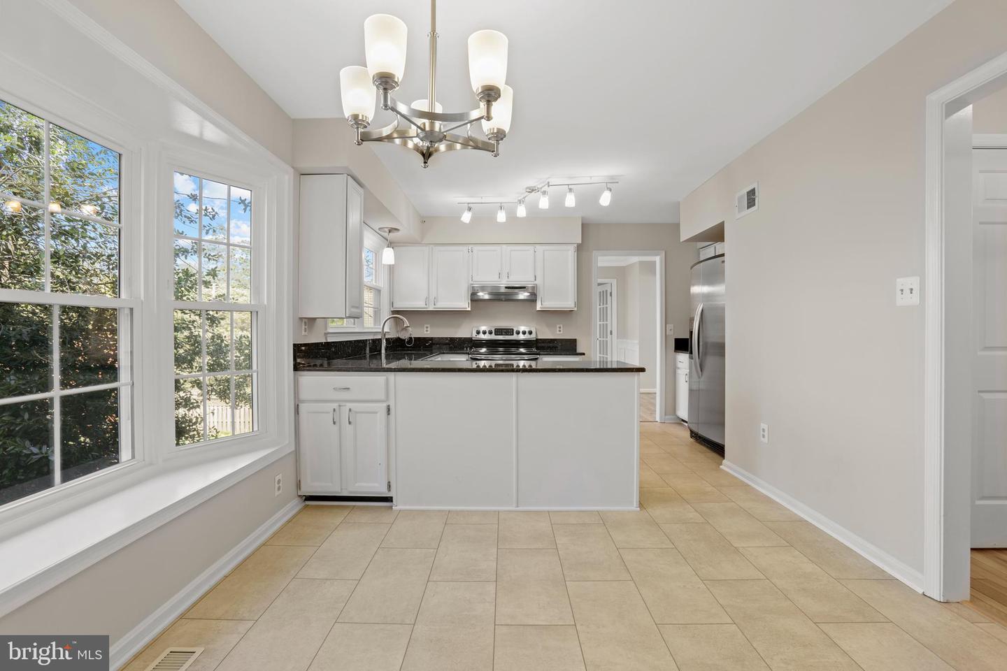 1008 PAGE CT, HERNDON, Virginia 20170, 5 Bedrooms Bedrooms, ,3 BathroomsBathrooms,Residential,For sale,1008 PAGE CT,VAFX2234944 MLS # VAFX2234944