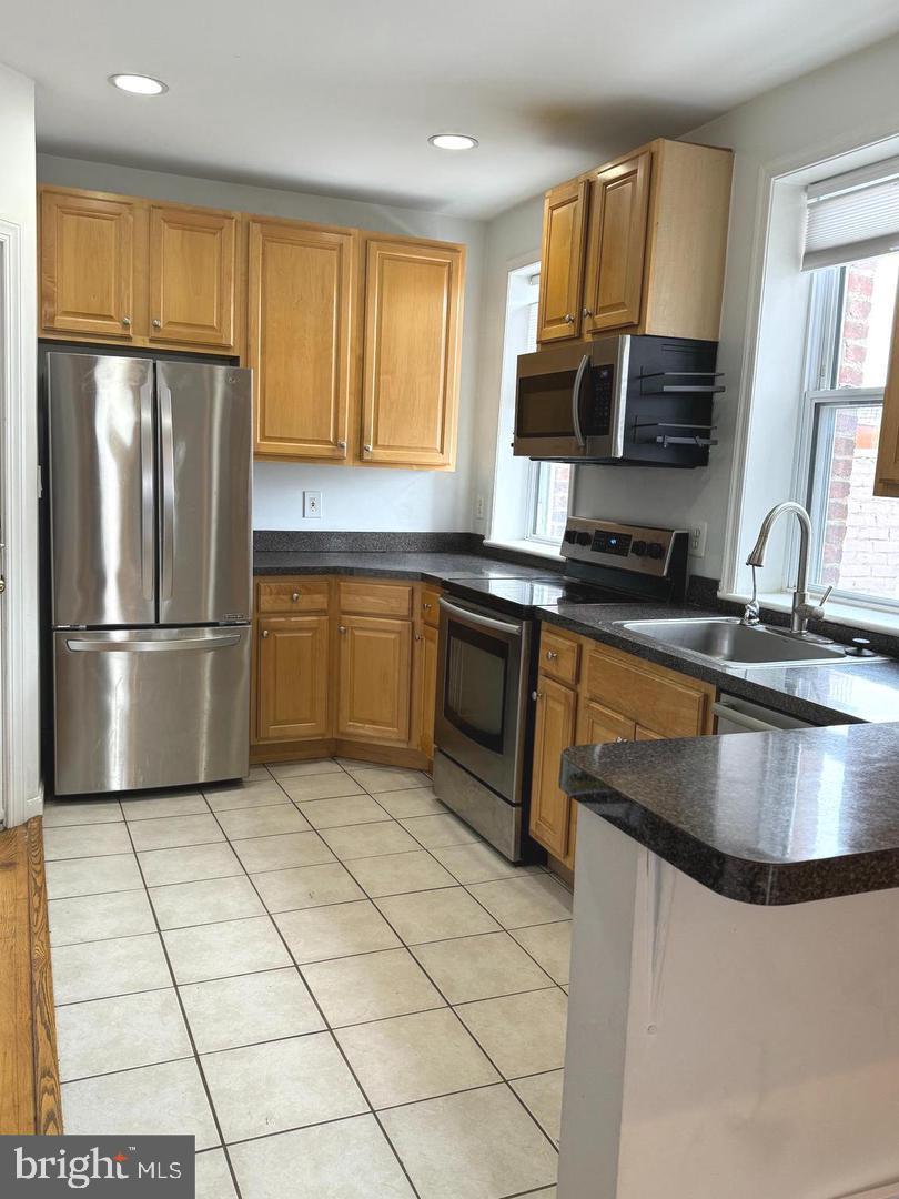 1030 FAIRMONT ST NW #202, WASHINGTON, District Of Columbia 20001, 2 Bedrooms Bedrooms, ,1 BathroomBathrooms,Residential,For sale,1030 FAIRMONT ST NW #202,DCDC2196104 MLS # DCDC2196104