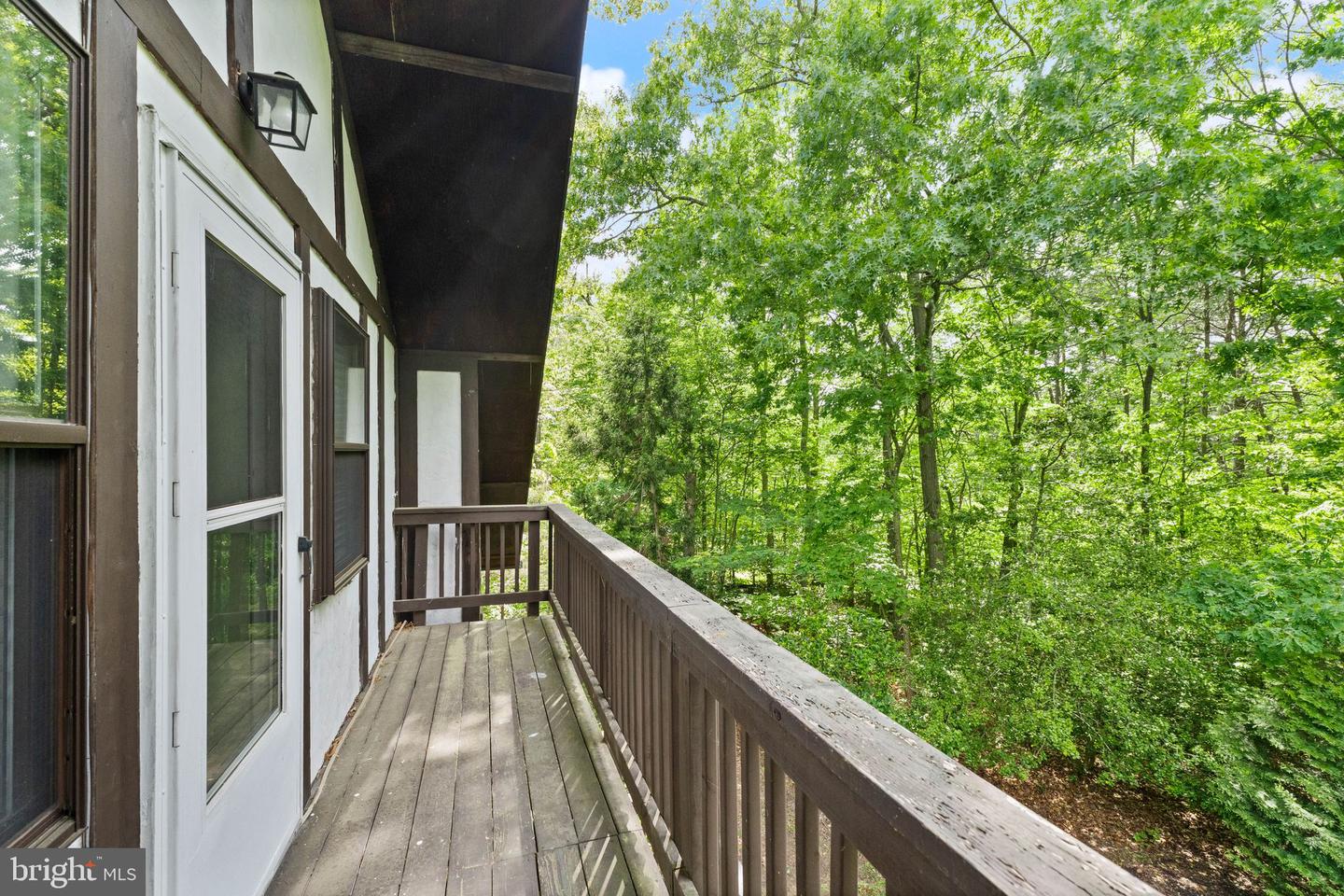 11713 HENDERSON RD, CLIFTON, Virginia 20124, 4 Bedrooms Bedrooms, ,3 BathroomsBathrooms,Residential,For sale,11713 HENDERSON RD,VAFX2235162 MLS # VAFX2235162