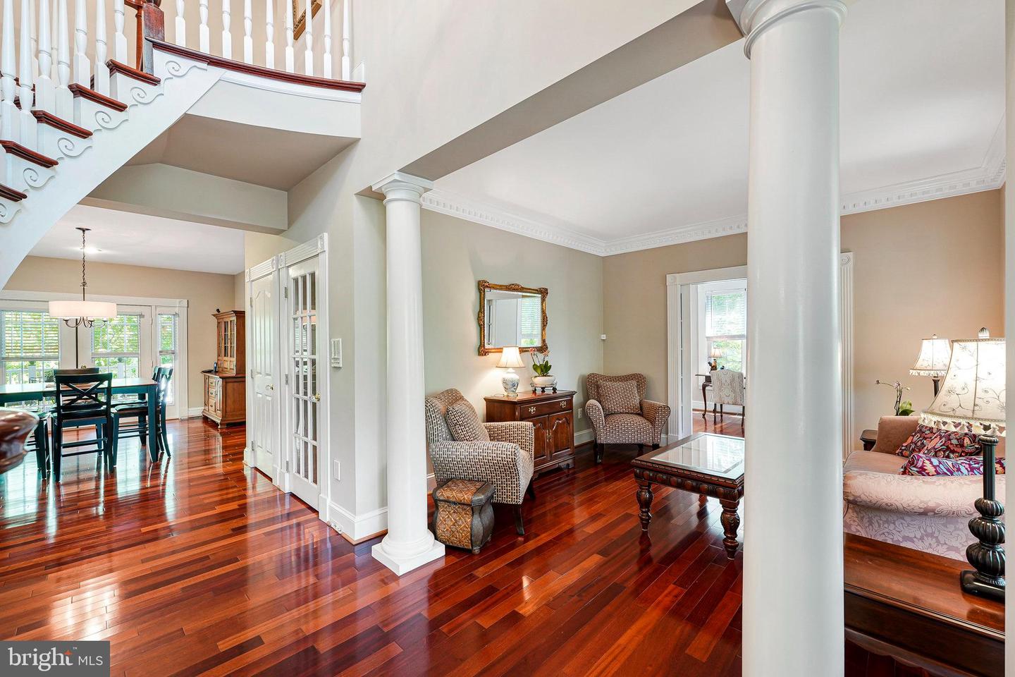 520 CLAGETT ST SW, LEESBURG, Virginia 20175, 4 Bedrooms Bedrooms, ,3 BathroomsBathrooms,Residential,For sale,520 CLAGETT ST SW,VALO2094560 MLS # VALO2094560