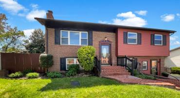 13324 KIRKDALE CT, WOODBRIDGE, Virginia 22193, 4 Bedrooms Bedrooms, ,3 BathroomsBathrooms,Residential,For sale,13324 KIRKDALE CT,VAPW2092778 MLS # VAPW2092778