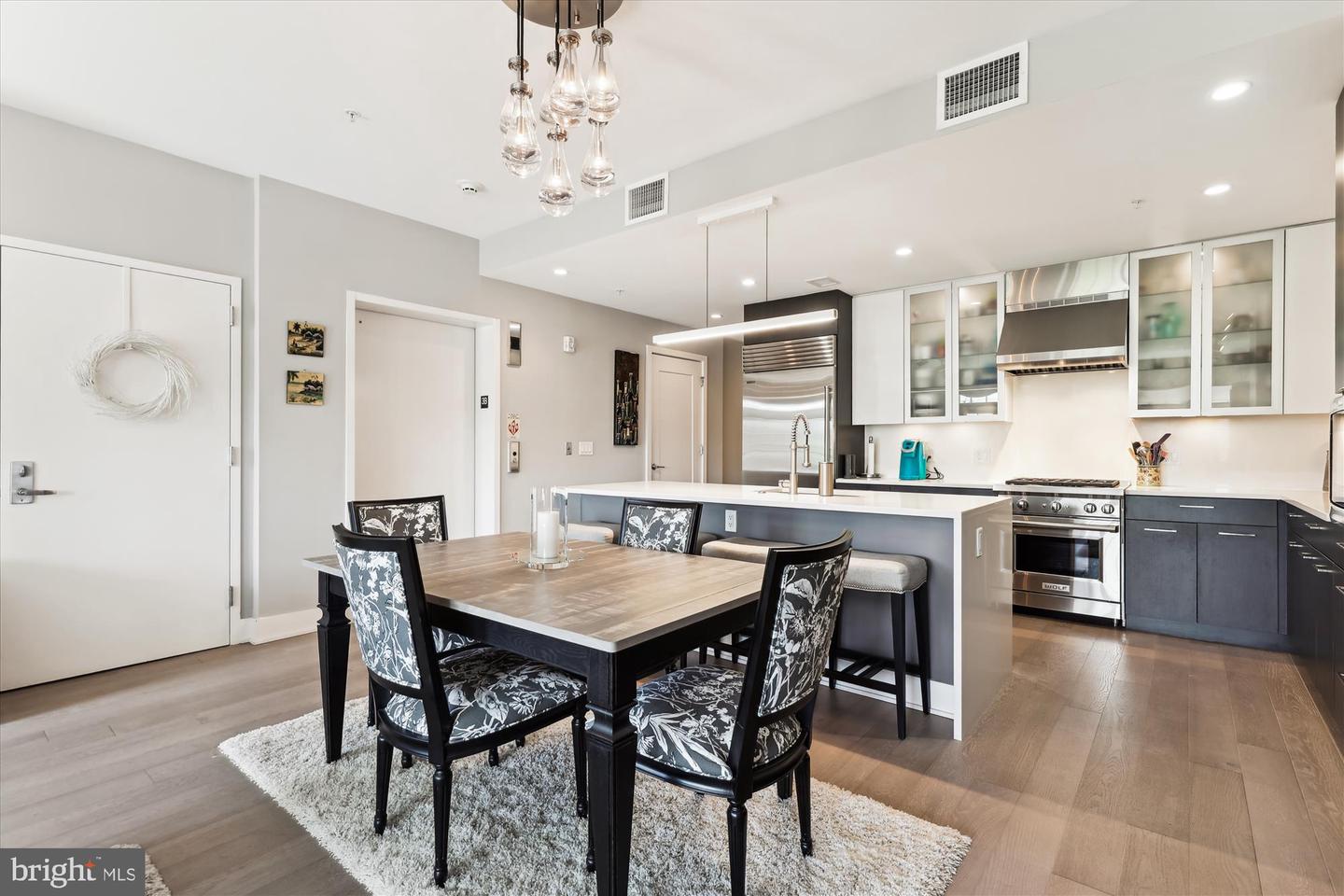 1701 16TH ST N #345-D, ARLINGTON, Virginia 22209, 2 Bedrooms Bedrooms, ,2 BathroomsBathrooms,Residential,For sale,1701 16TH ST N #345-D,VAAR2056782 MLS # VAAR2056782