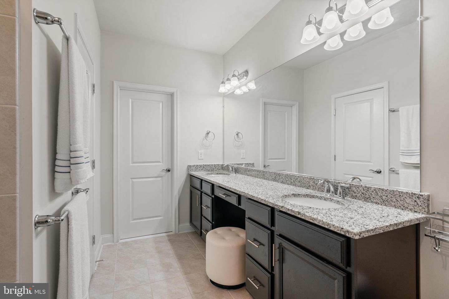 17181 BRANCHED OAK RD, DUMFRIES, Virginia 22026, 4 Bedrooms Bedrooms, ,3 BathroomsBathrooms,Residential,For sale,17181 BRANCHED OAK RD,VAPW2093552 MLS # VAPW2093552