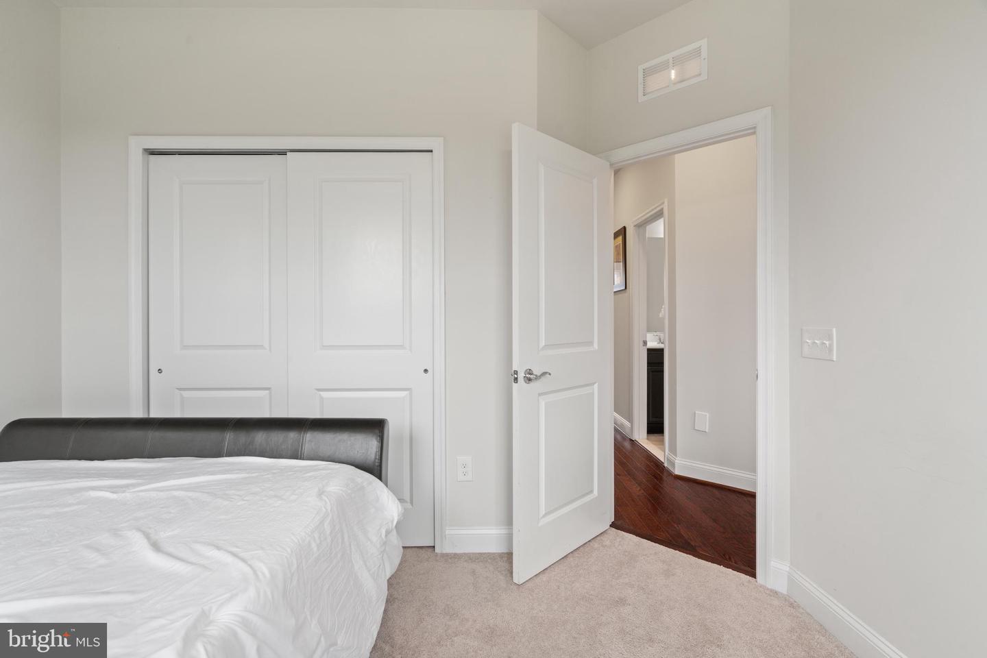 17181 BRANCHED OAK RD, DUMFRIES, Virginia 22026, 4 Bedrooms Bedrooms, ,3 BathroomsBathrooms,Residential,For sale,17181 BRANCHED OAK RD,VAPW2093552 MLS # VAPW2093552
