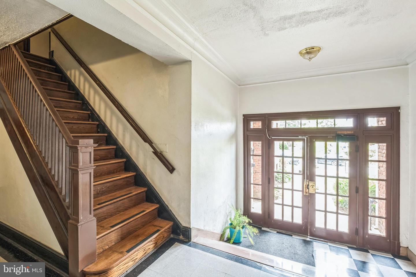 208 FARRAGUT ST NW #104, WASHINGTON, District Of Columbia 20011, 1 Bedroom Bedrooms, ,1 BathroomBathrooms,Residential,For sale,208 FARRAGUT ST NW #104,DCDC2198598 MLS # DCDC2198598