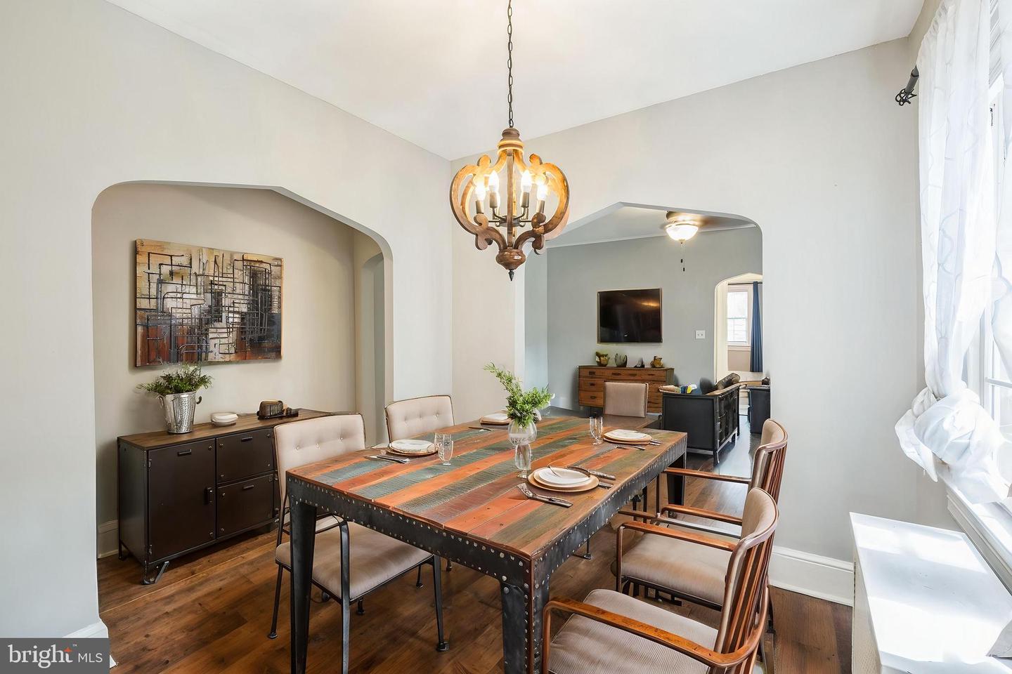 208 FARRAGUT ST NW #104, WASHINGTON, District Of Columbia 20011, 1 Bedroom Bedrooms, ,1 BathroomBathrooms,Residential,For sale,208 FARRAGUT ST NW #104,DCDC2198598 MLS # DCDC2198598