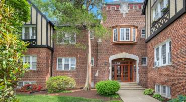 208 FARRAGUT ST NW #104, WASHINGTON, District Of Columbia 20011, 1 Bedroom Bedrooms, ,1 BathroomBathrooms,Residential,For sale,208 FARRAGUT ST NW #104,DCDC2198598 MLS # DCDC2198598