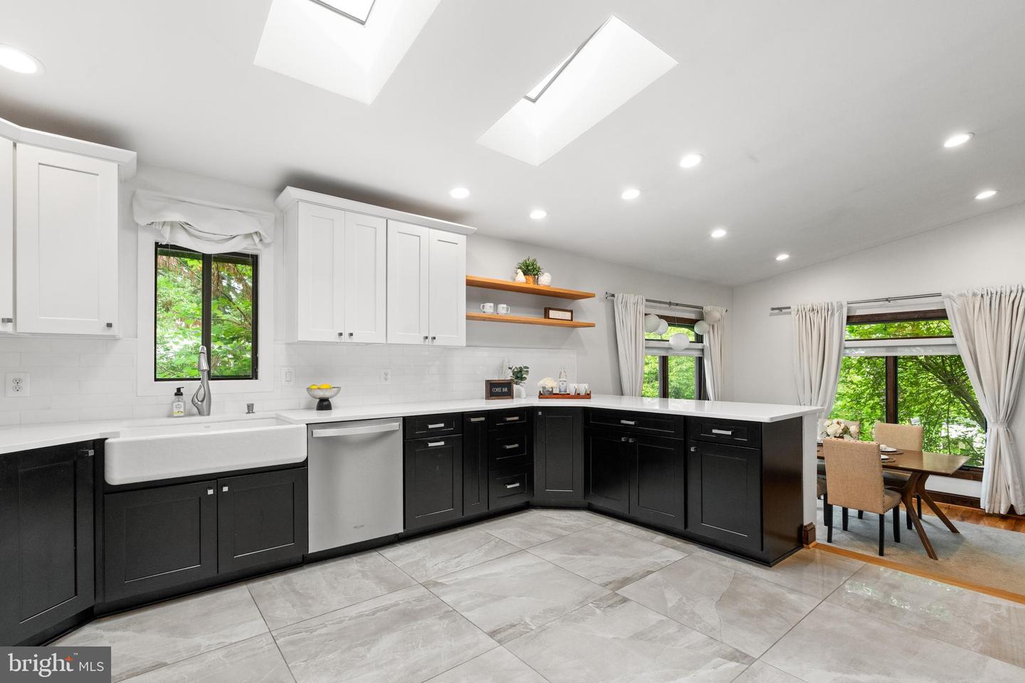 7214 HICKORY ST, FALLS CHURCH, Virginia 22043, 4 Bedrooms Bedrooms, ,3 BathroomsBathrooms,Residential,For sale,7214 HICKORY ST,VAFX2238142 MLS # VAFX2238142
