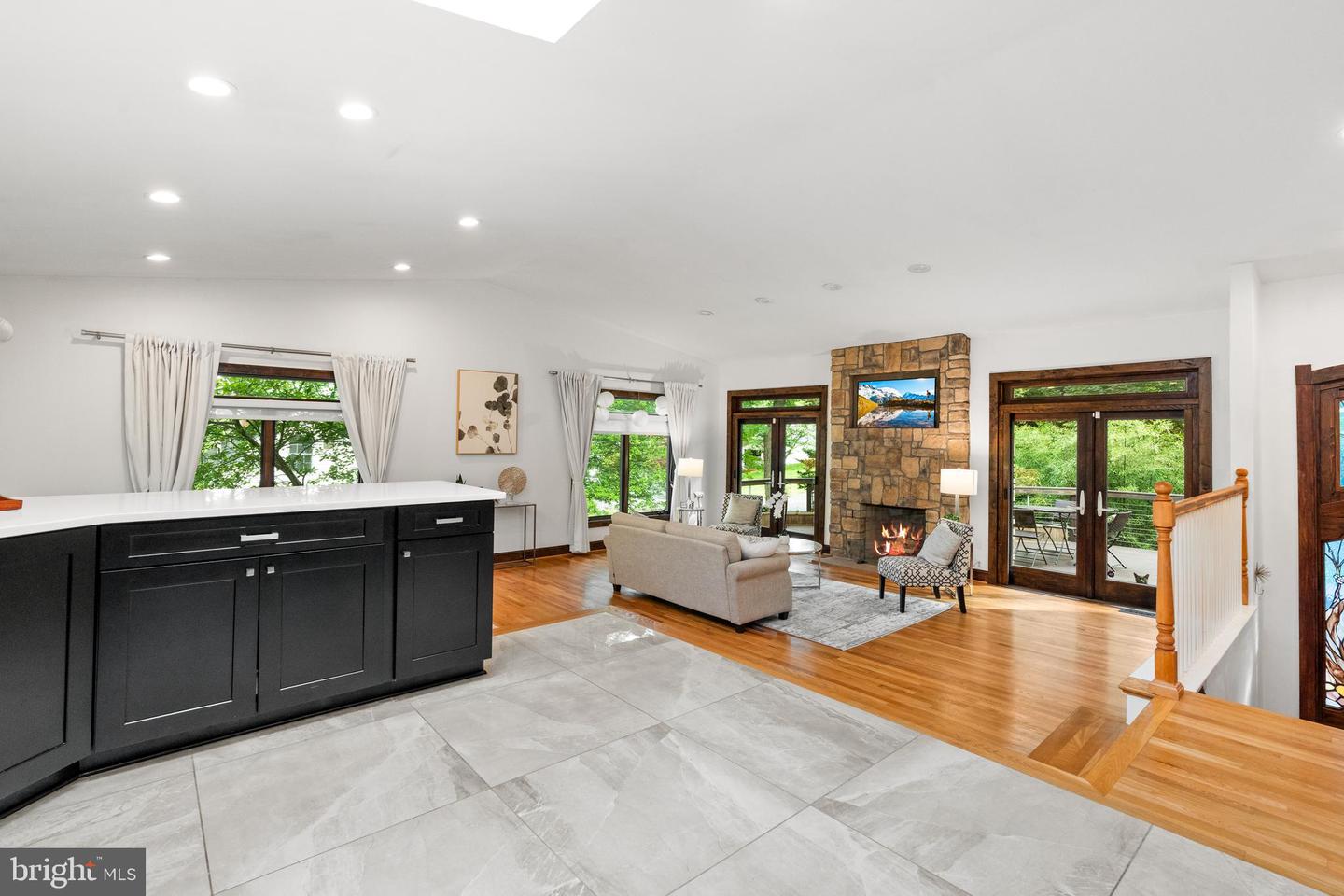7214 HICKORY ST, FALLS CHURCH, Virginia 22043, 4 Bedrooms Bedrooms, ,3 BathroomsBathrooms,Residential,For sale,7214 HICKORY ST,VAFX2238142 MLS # VAFX2238142