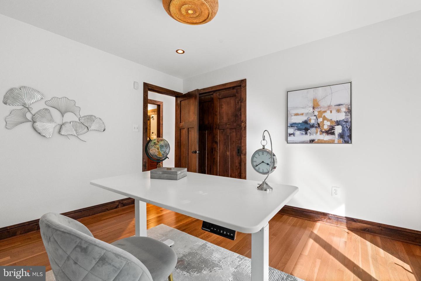 7214 HICKORY ST, FALLS CHURCH, Virginia 22043, 4 Bedrooms Bedrooms, ,3 BathroomsBathrooms,Residential,For sale,7214 HICKORY ST,VAFX2238142 MLS # VAFX2238142