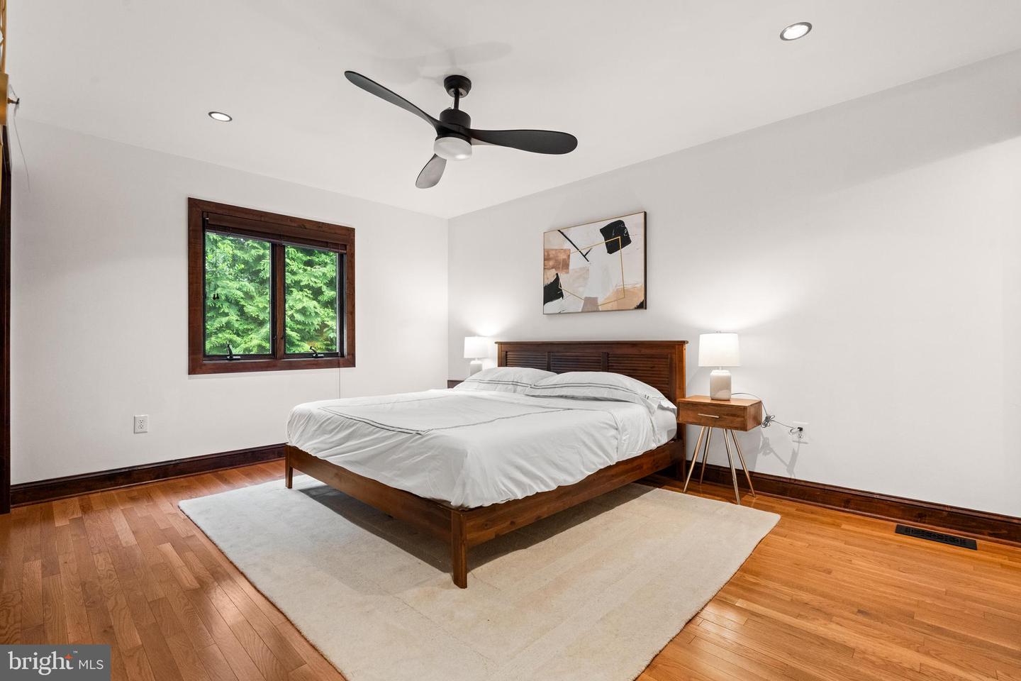 7214 HICKORY ST, FALLS CHURCH, Virginia 22043, 4 Bedrooms Bedrooms, ,3 BathroomsBathrooms,Residential,For sale,7214 HICKORY ST,VAFX2238142 MLS # VAFX2238142