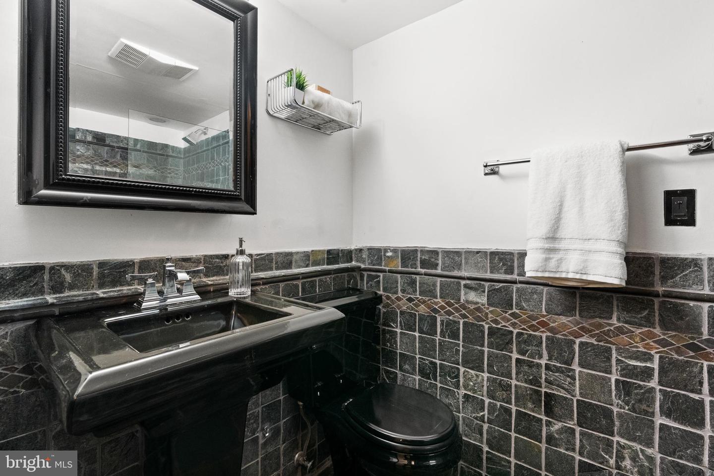 7214 HICKORY ST, FALLS CHURCH, Virginia 22043, 4 Bedrooms Bedrooms, ,3 BathroomsBathrooms,Residential,For sale,7214 HICKORY ST,VAFX2238142 MLS # VAFX2238142