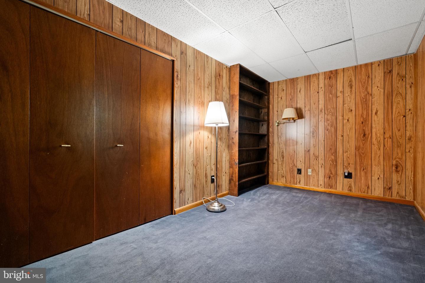 7214 HICKORY ST, FALLS CHURCH, Virginia 22043, 4 Bedrooms Bedrooms, ,3 BathroomsBathrooms,Residential,For sale,7214 HICKORY ST,VAFX2238142 MLS # VAFX2238142