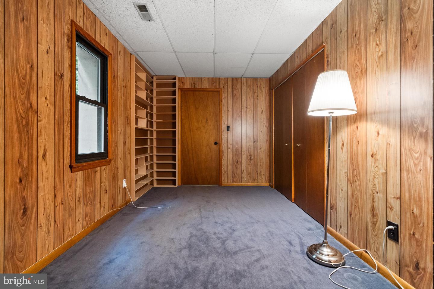 7214 HICKORY ST, FALLS CHURCH, Virginia 22043, 4 Bedrooms Bedrooms, ,3 BathroomsBathrooms,Residential,For sale,7214 HICKORY ST,VAFX2238142 MLS # VAFX2238142