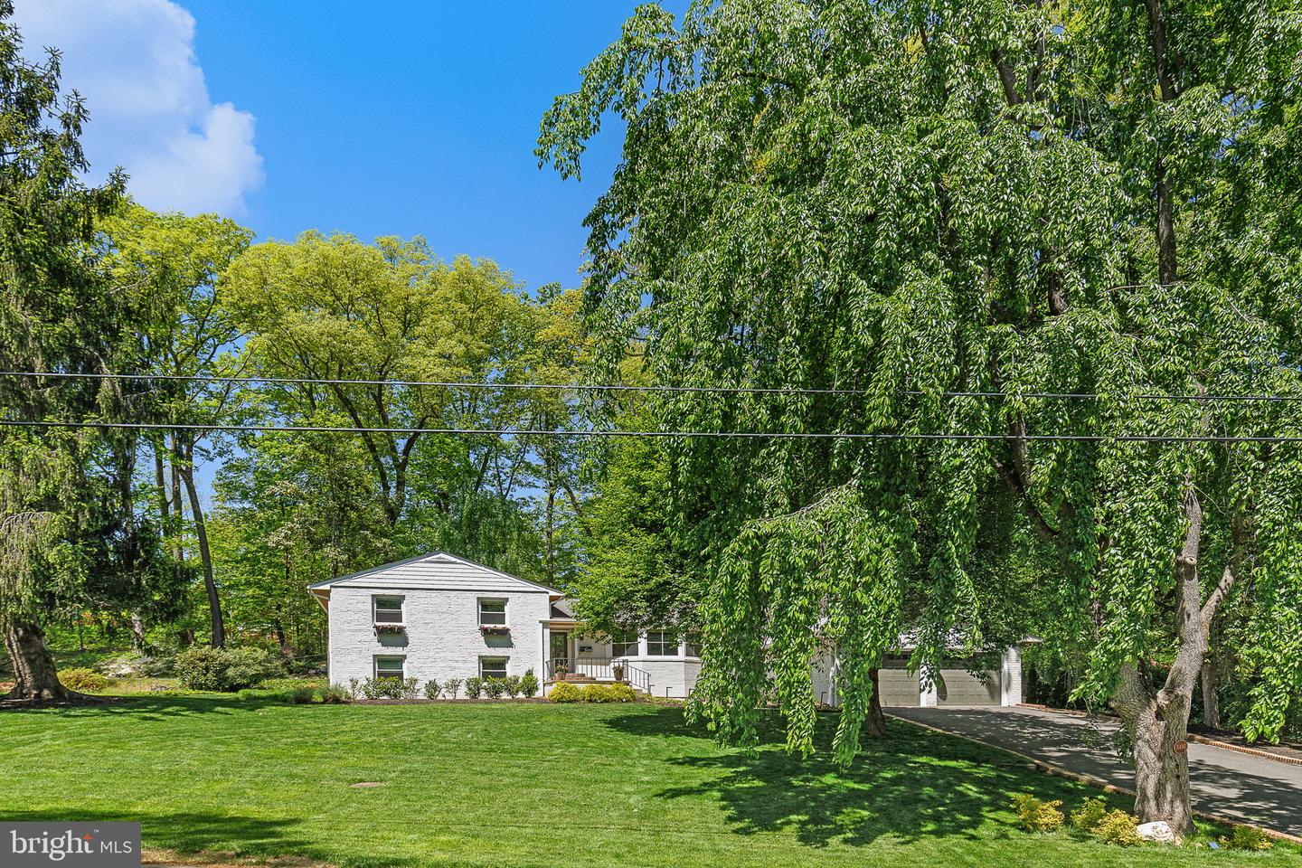3416 RUSTIC WAY LN, FALLS CHURCH, Virginia 22044, 5 Bedrooms Bedrooms, ,3 BathroomsBathrooms,Residential,For sale,3416 RUSTIC WAY LN,VAFX2238308 MLS # VAFX2238308