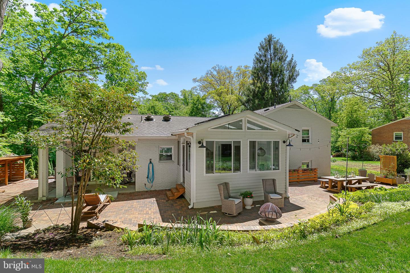 3416 RUSTIC WAY LN, FALLS CHURCH, Virginia 22044, 5 Bedrooms Bedrooms, ,3 BathroomsBathrooms,Residential,For sale,3416 RUSTIC WAY LN,VAFX2238308 MLS # VAFX2238308